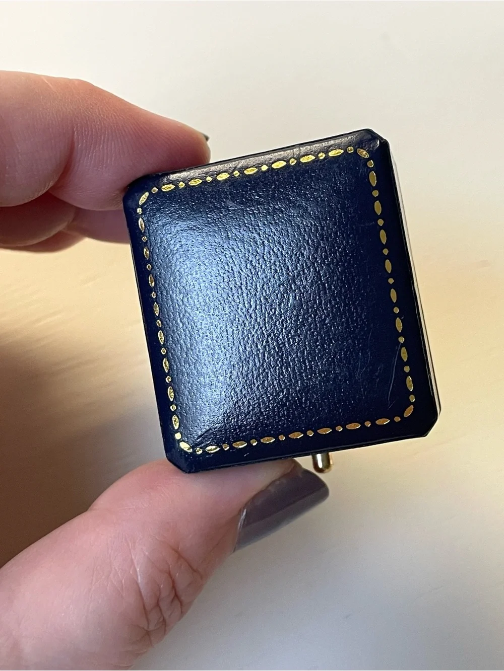 Vintage dark blue leather-look ring box
